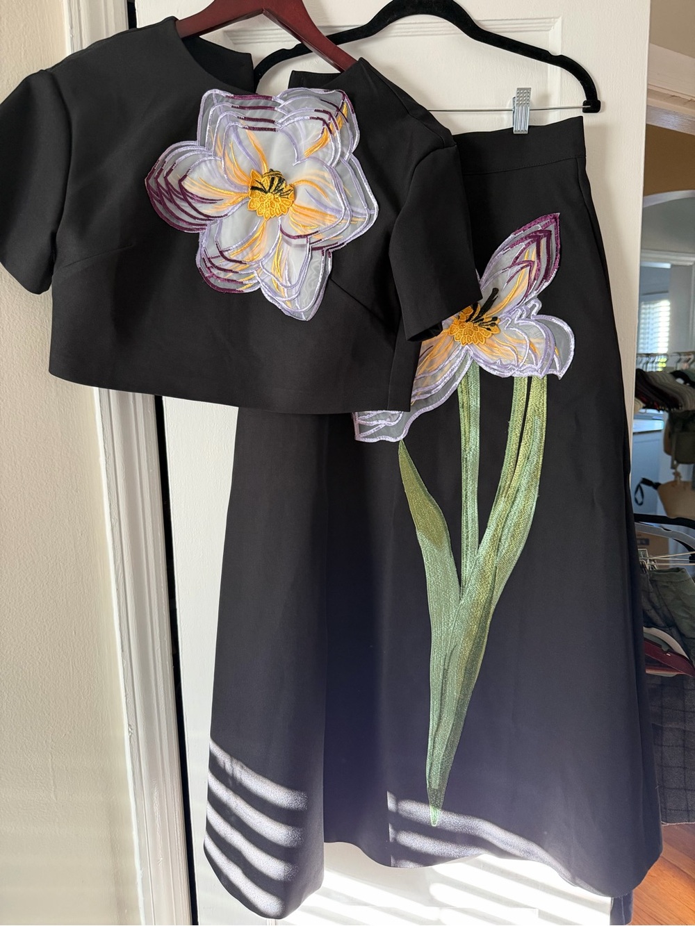Black Maxi Skirt with Floral Appliqué - Elegant Women's Skirt Size Medium